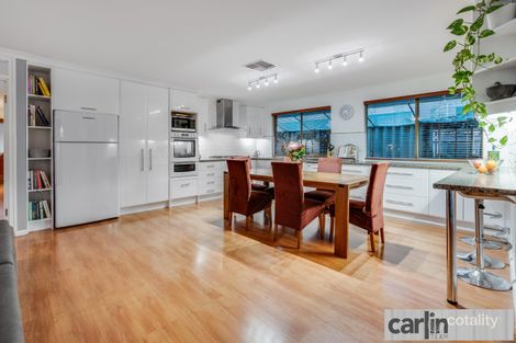 Property photo of 10 Lombe Gardens Atwell WA 6164