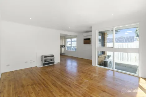 Property photo of 31 Carrington Avenue Seaford VIC 3198