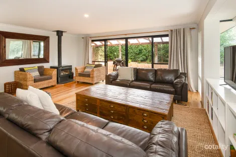 Property photo of 7 Rainbird Place Dunsborough WA 6281