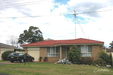 4 Teralba St, Lisarow, NSW 2250