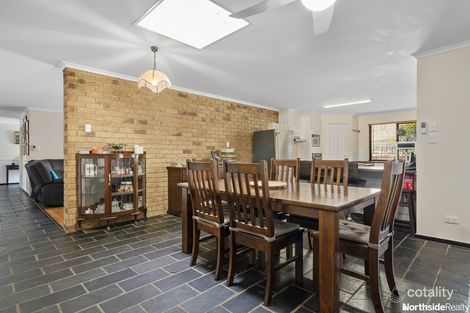 4 Gleneagles Cres, Albany Creek, QLD 4035