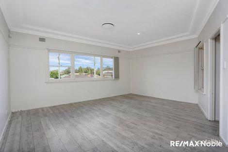 Property photo of 4 Comber Crescent Pendle Hill NSW 2145