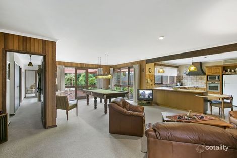 Property photo of 8 Lansell Drive Highton VIC 3216