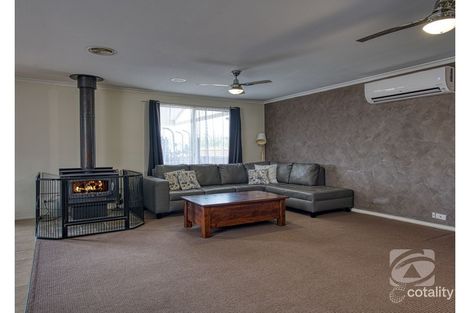 Property photo of 36 Bailey Boulevard Koo Wee Rup VIC 3981