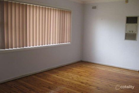 Property photo of 40 Chifley Avenue Sefton NSW 2162