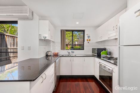 Property photo of 18/10-16 Forbes Street Hornsby NSW 2077