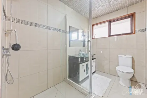 Property photo of 66 The Grange Hampton Park VIC 3976