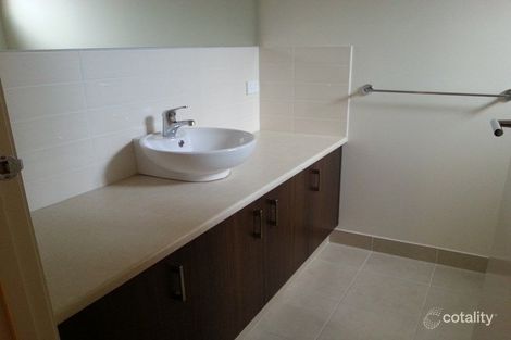 Property photo of 37 Morgan Crescent Werribee VIC 3030