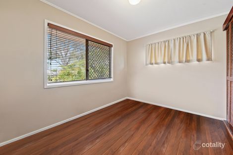 Property photo of 4 Ure Street Wynnum QLD 4178