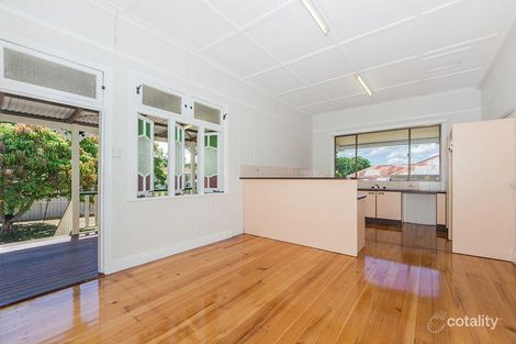 Property photo of 11 Olmai Avenue Eastern Heights QLD 4305