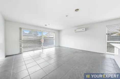 Property photo of 49 Artfield Street Cranbourne East VIC 3977