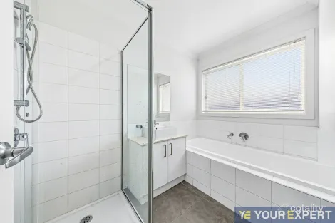 Property photo of 49 Artfield Street Cranbourne East VIC 3977