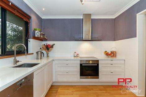 Property photo of 23 Nolan Way Bateman WA 6150