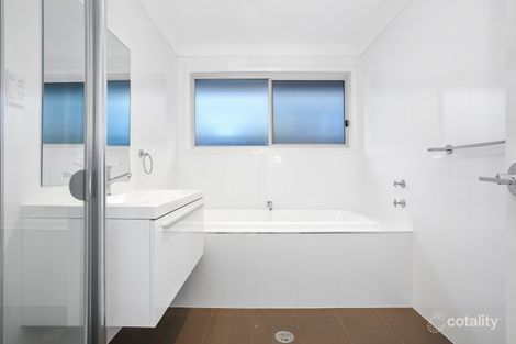 Property photo of 10 Explorer Street Gregory Hills NSW 2557