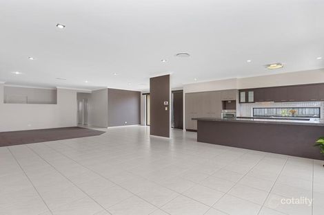Property photo of 4 Jasmine Place Banora Point NSW 2486