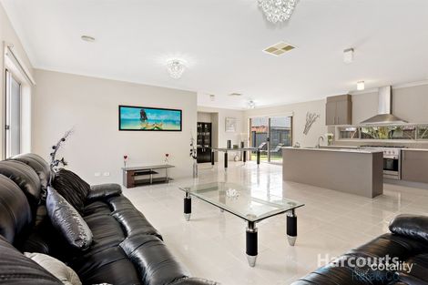 Property photo of 18 Panton Gap Drive South Morang VIC 3752