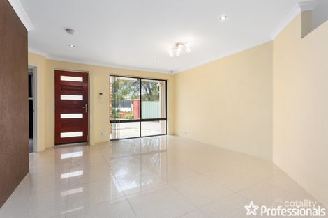 Property photo of 5 Woodspring Trail Canning Vale WA 6155
