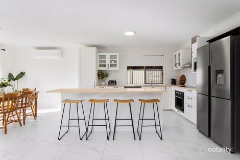 Property photo of 282 Nineteenth Avenue Elanora QLD 4221