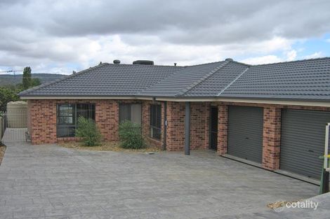 Property photo of 2/547 Hague Street Lavington NSW 2641
