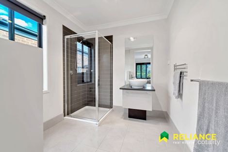 Property photo of 25 Lindrum Outlook Tarneit VIC 3029