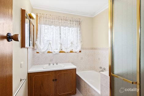 Property photo of 52 Park Street Wendouree VIC 3355