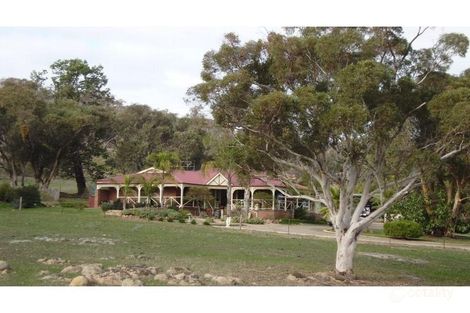 897 Boweya Rd, Killawarra, VIC 3678