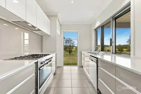 Property photo of 10 Riviera Court Windaroo QLD 4207