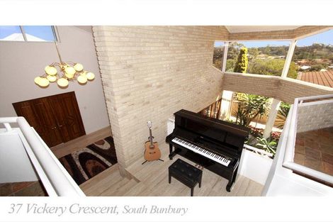 Property photo of 37 Vickery Crescent South Bunbury WA 6230