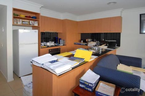 Property photo of 33A Wentworth Drive Taylors Lakes VIC 3038