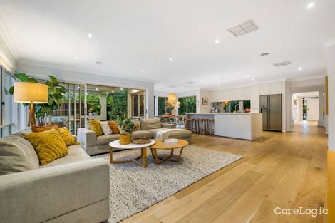 Property photo of 30 Aisha Crescent Dingley Village VIC 3172