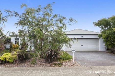 96 Glastonbury Dr, Highton, VIC 3216