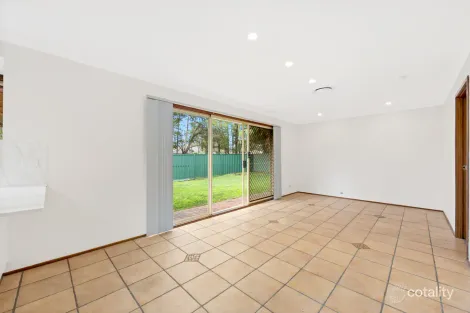 Property photo of 30 Curringa Road Kariong NSW 2250