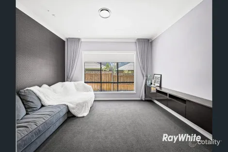 Property photo of 3 Glencoe Circuit Gables NSW 2765