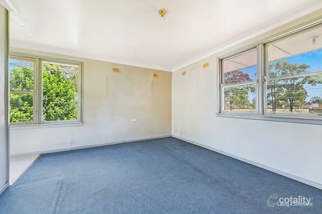 Property photo of 53 Franklin Crescent Blackett NSW 2770