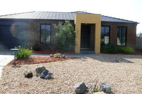 26 Tandara Cct, Melton West, VIC 3337