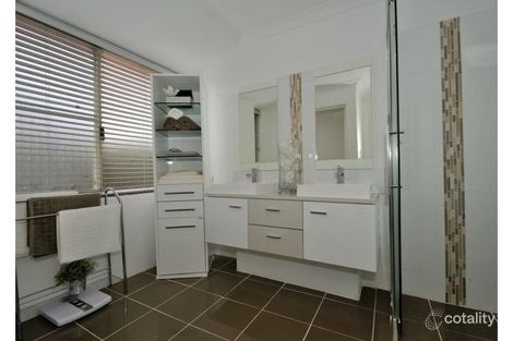 Property photo of 1 Laser Close Warnbro WA 6169