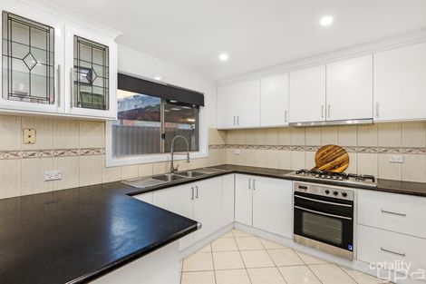 Property photo of 26 Pinnaroo Circuit Meadow Heights VIC 3048
