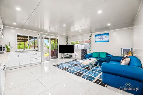 Property photo of 7 Tahiti Avenue Lethbridge Park NSW 2770