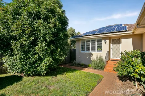 4/87 Purinuan Rd, Reservoir, VIC 3073