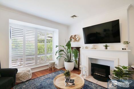 Property photo of 4/257 Grand Promenade Doubleview WA 6018