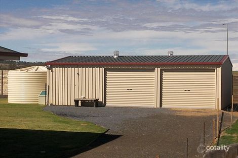 Property photo of 5 Jacaranda Court Westbrook QLD 4350