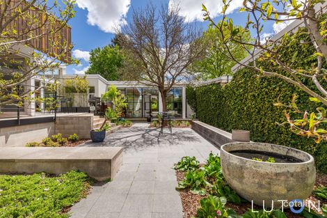 Property photo of 25 Tasmania Circle Forrest ACT 2603