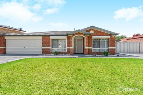Property photo of 41 Abbington Crescent Caroline Springs VIC 3023