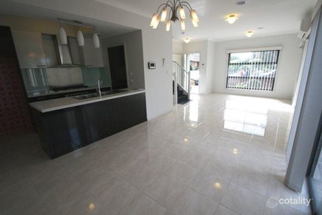 Property photo of 2/84 Millawa Avenue St Albans VIC 3021