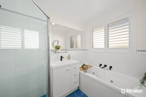 Property photo of 11 Fairley Crescent Theodore ACT 2905