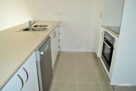 Property photo of 37 Claret Ash Drive Guyra NSW 2365