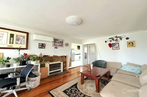 Property photo of 10 Salvia Street St Albans VIC 3021