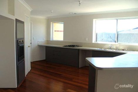 Property photo of 15 Longbow Approach Dalyellup WA 6230