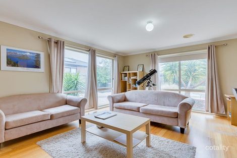 Property photo of 8 Simmons Drive Bacchus Marsh VIC 3340