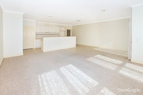 Property photo of 19 Grenville Terrace Roxburgh Park VIC 3064